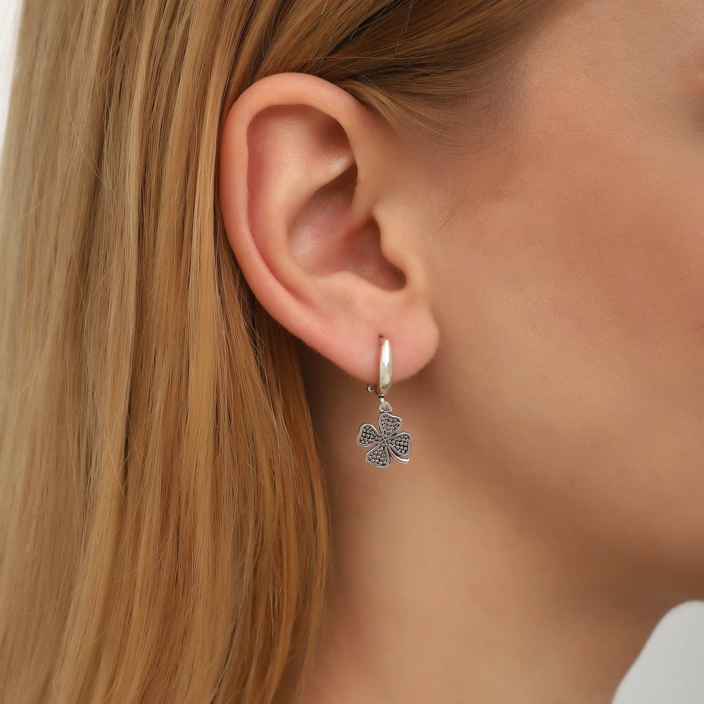Silver Clover Earrings