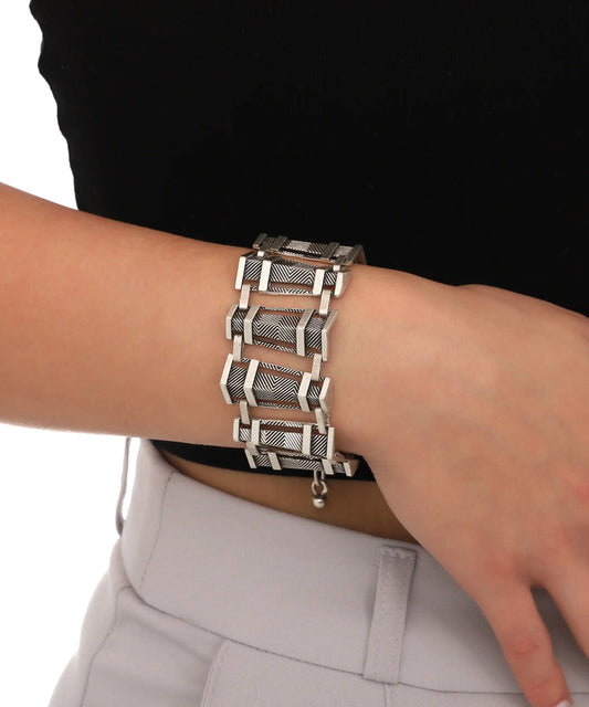 Silver Plated Textured Bracelet