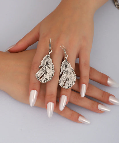 Silver Plated Feather Textured Earrings